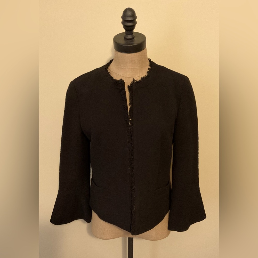 NWOT Size 6 AnnTaylor Blazer Jacket Tweed Fringe crop jacket